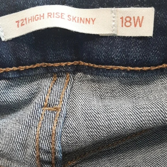 Levi's Women's 18 W 721 High Rise Skinny Jeans - Dark Blue - Picture 9 of 14